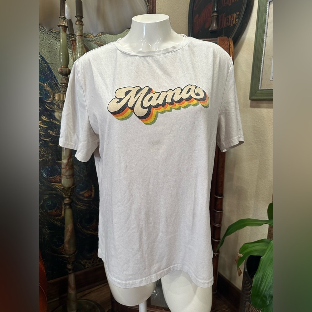 Retro Mama Shirt Short Sleeve GUC
